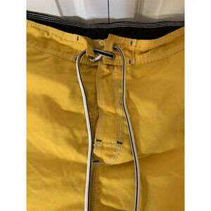 Timberland Flat Front‎ Board Men’s Sz 2XL Short Yellow Pockets